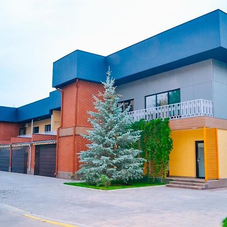 Gоlden Dragon Villa Hotel Бишкек Экстерьер фото