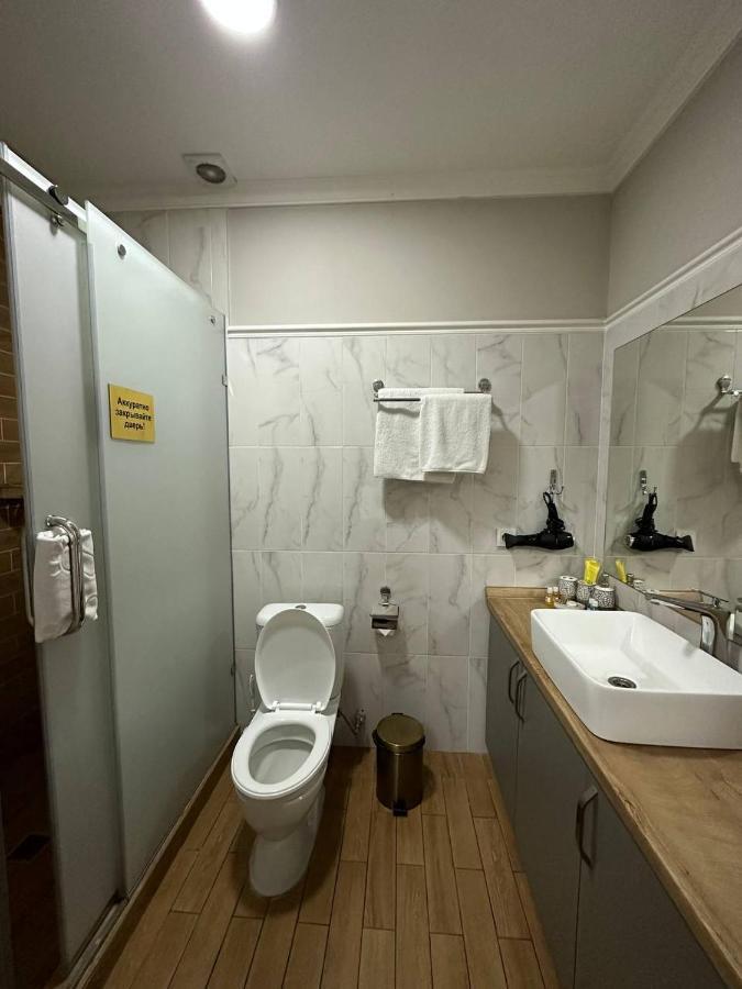 Gоlden Dragon Villa Hotel Бишкек Экстерьер фото