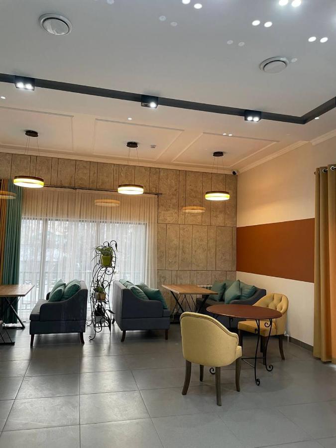 Gоlden Dragon Villa Hotel Бишкек Экстерьер фото