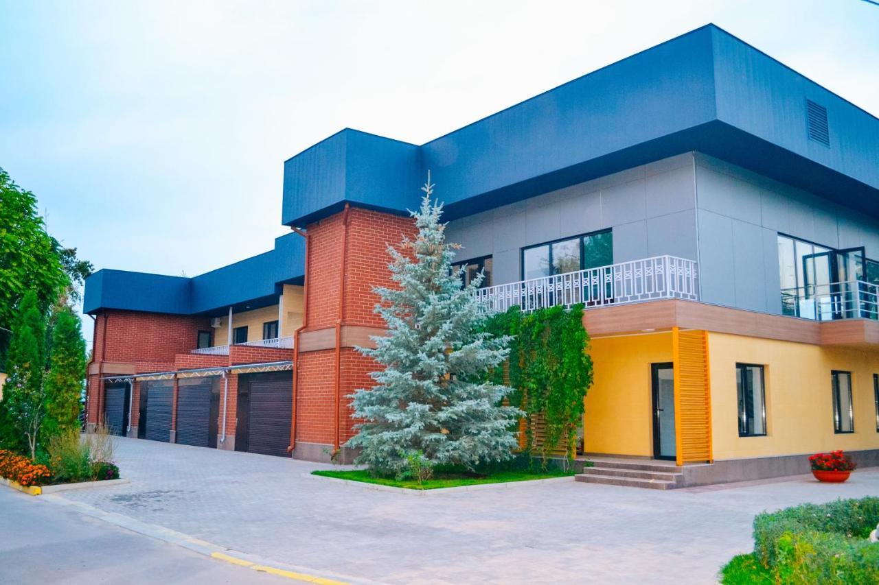 Gоlden Dragon Villa Hotel Бишкек Экстерьер фото