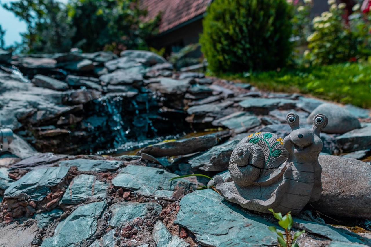 Gоlden Dragon Villa Hotel Бишкек Экстерьер фото